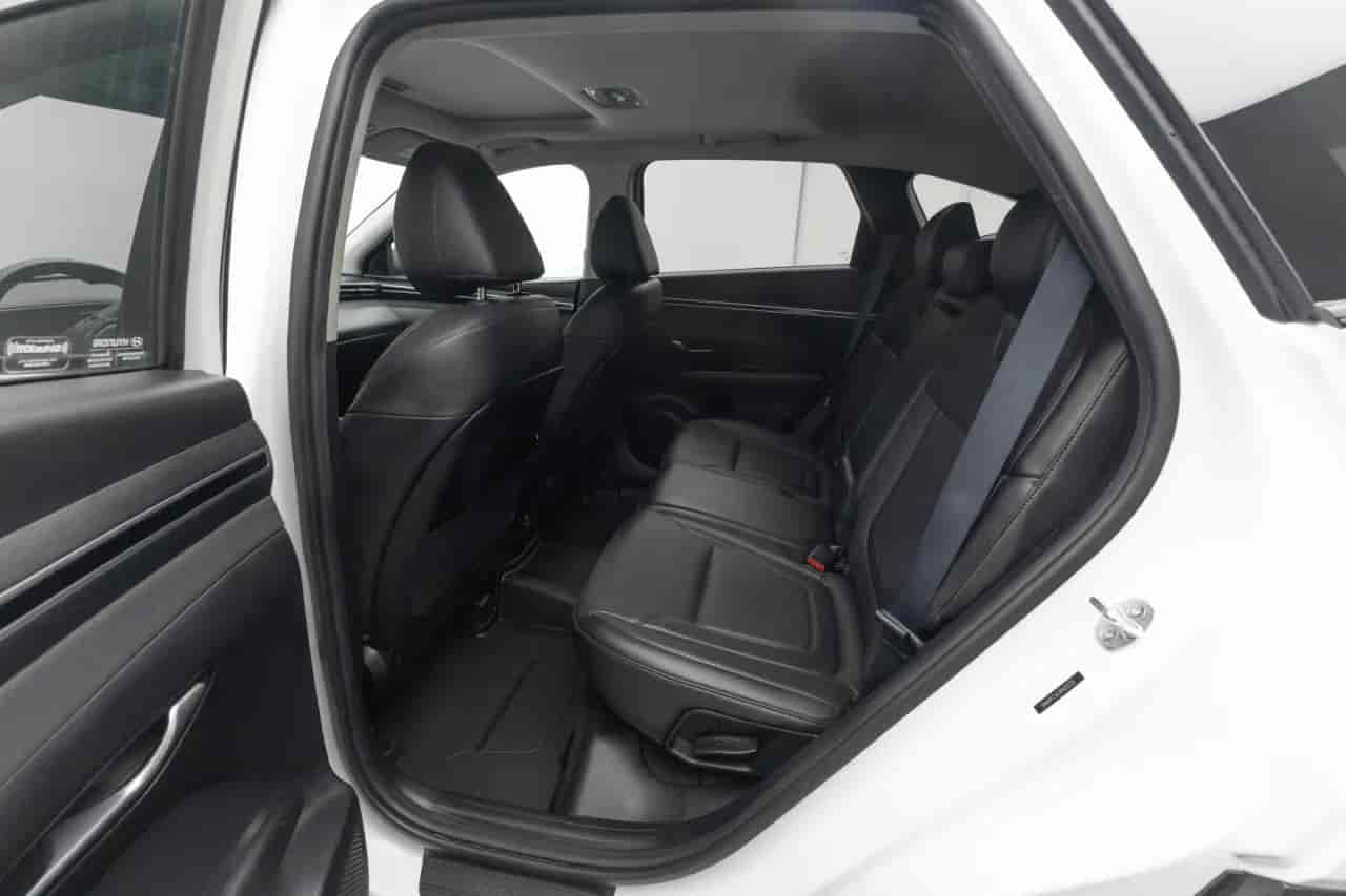 HYUNDAI Tucson - 8
