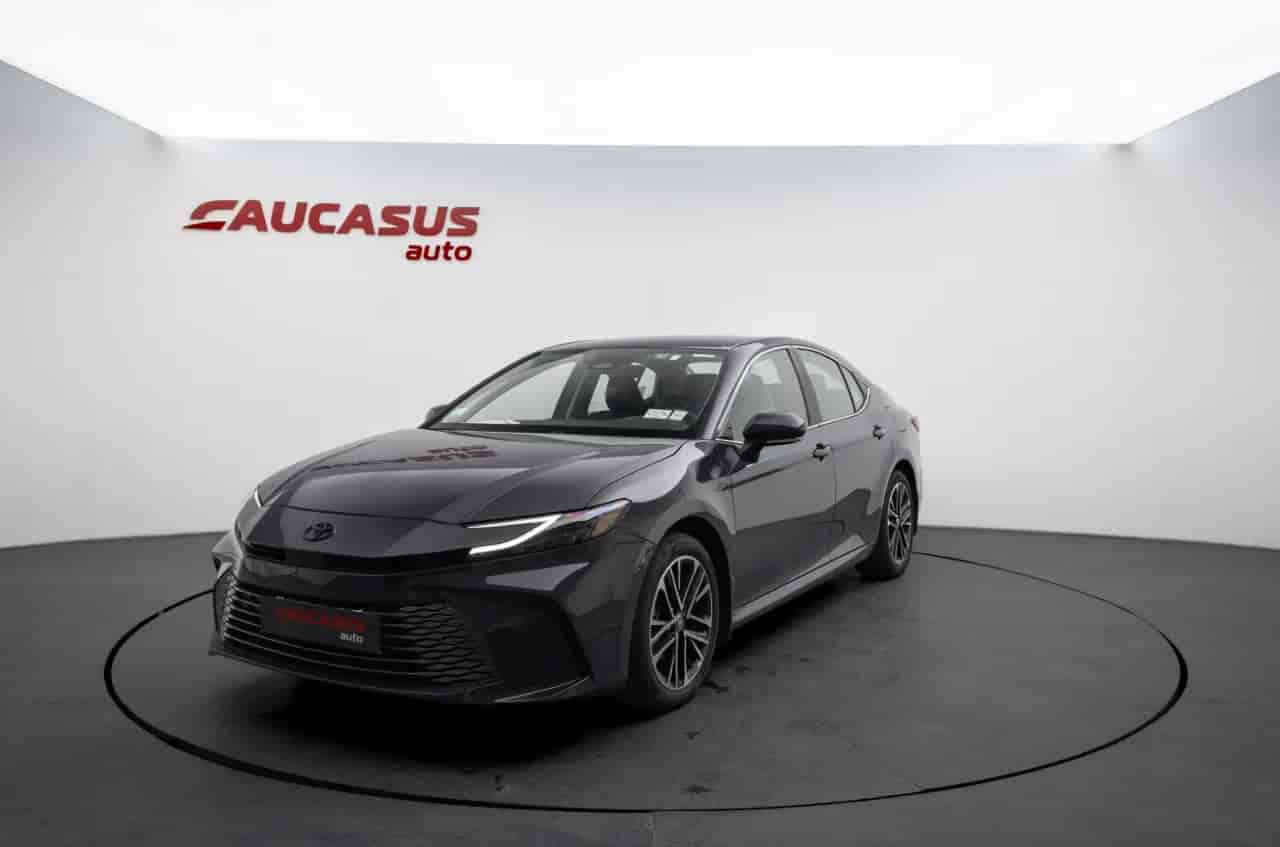 TOYOTA Camry - 1