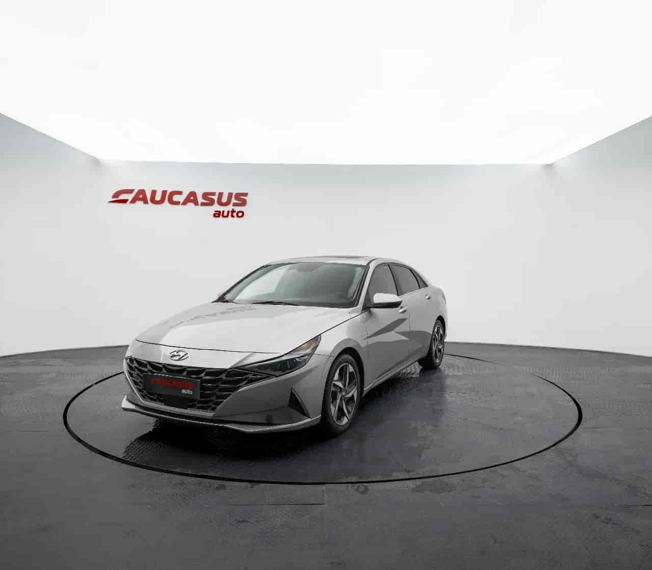 HYUNDAI Elantra - 1