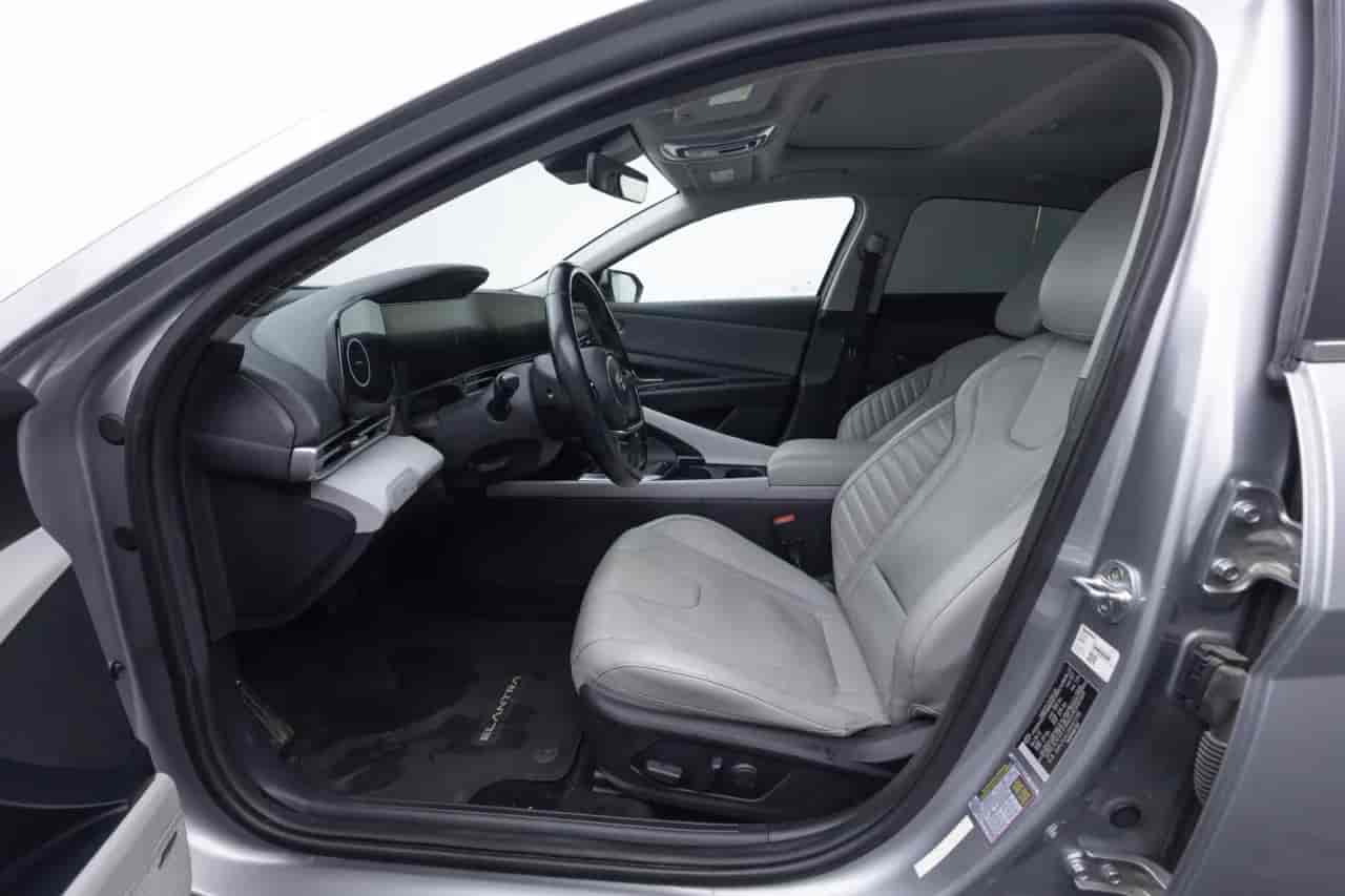 HYUNDAI Elantra - 10