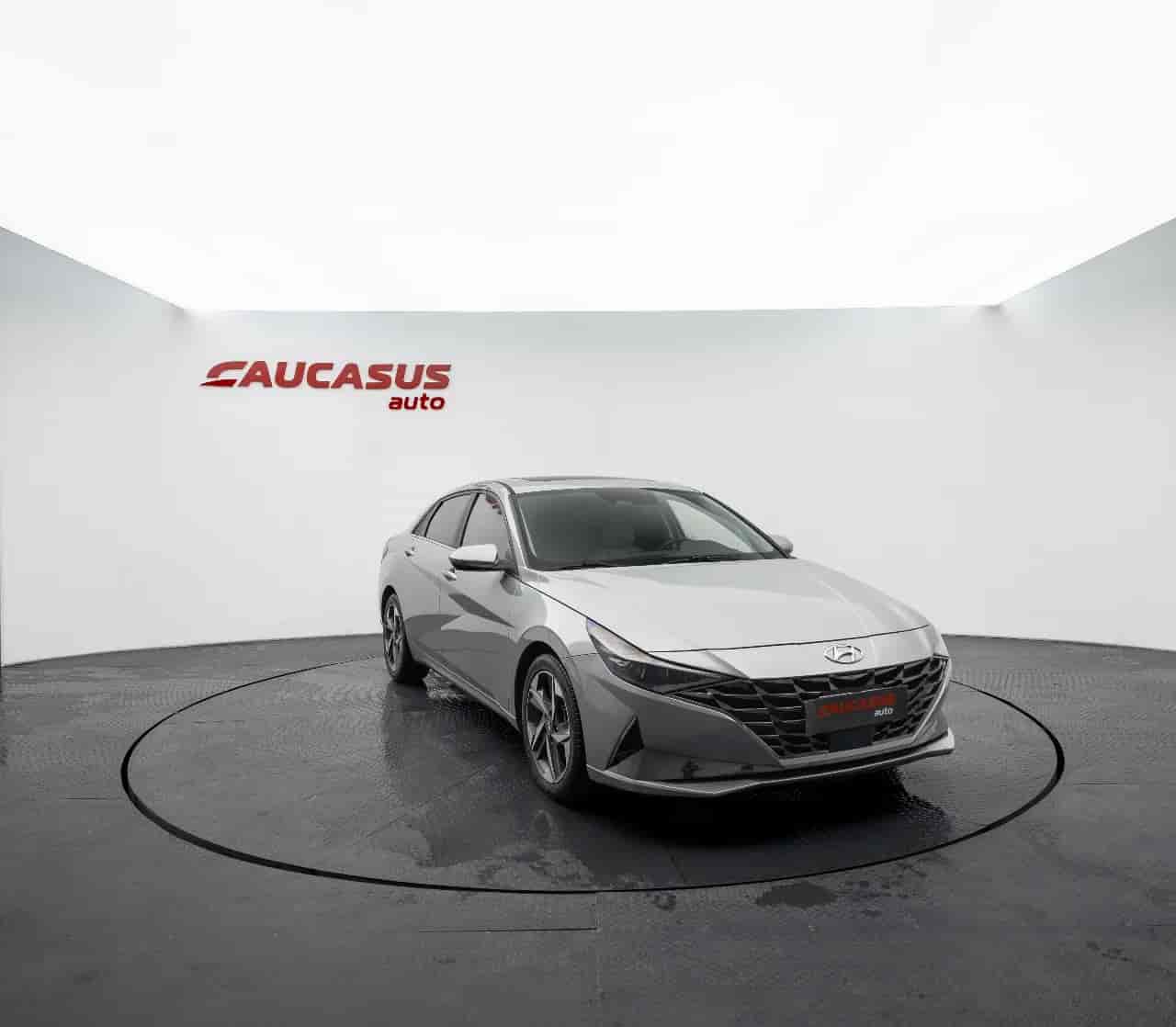 HYUNDAI Elantra - 3