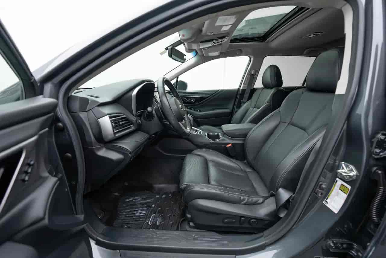 SUBARU Outback - 10