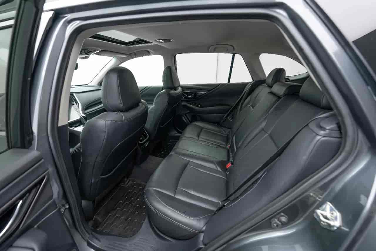 SUBARU Outback - 8
