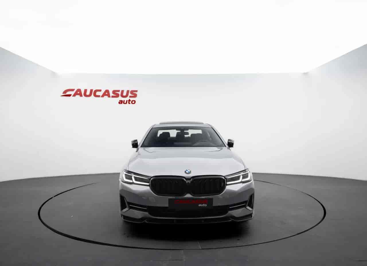BMW 530i - 2