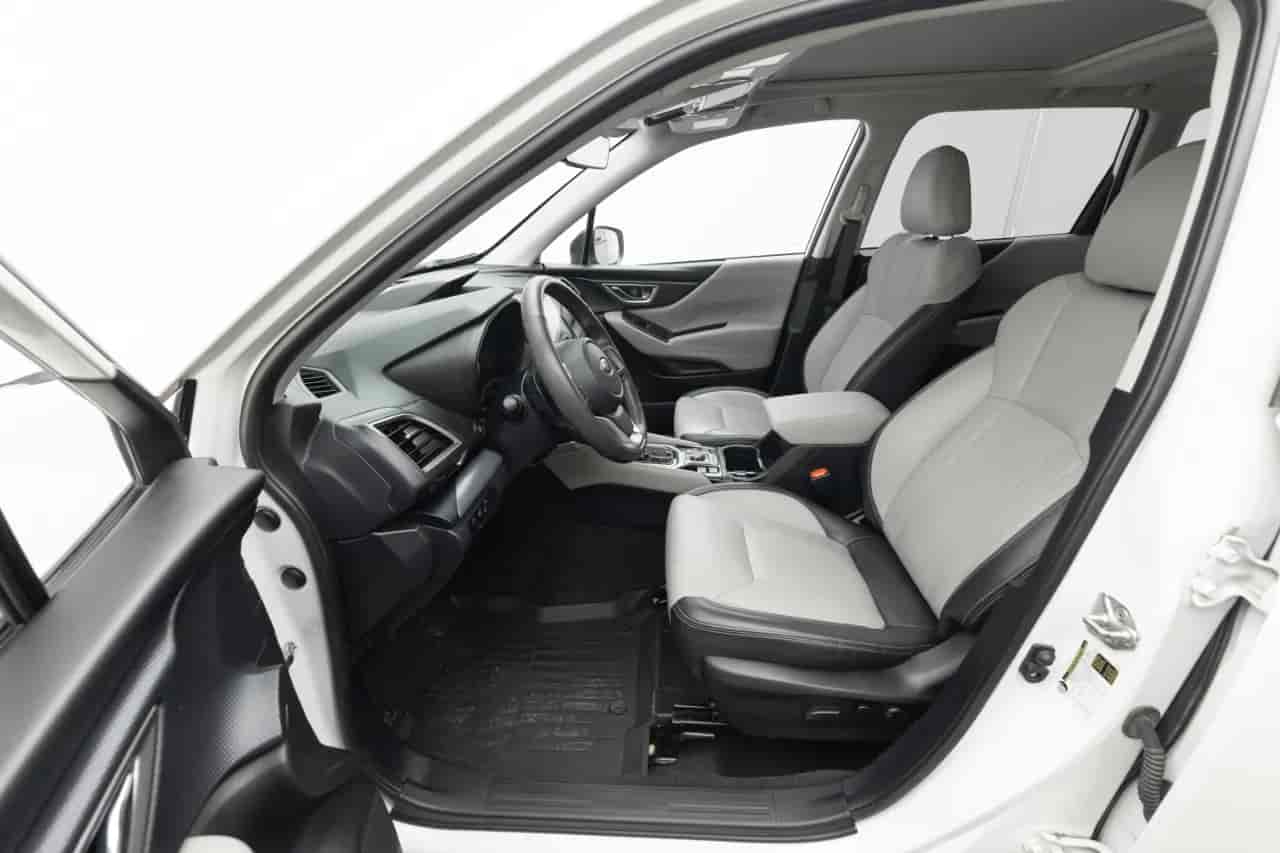 SUBARU Forester - 10