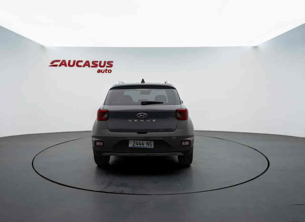 HYUNDAI Venue - 5