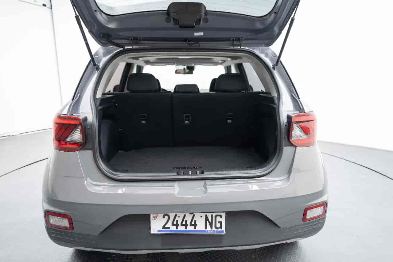 HYUNDAI Venue - 7