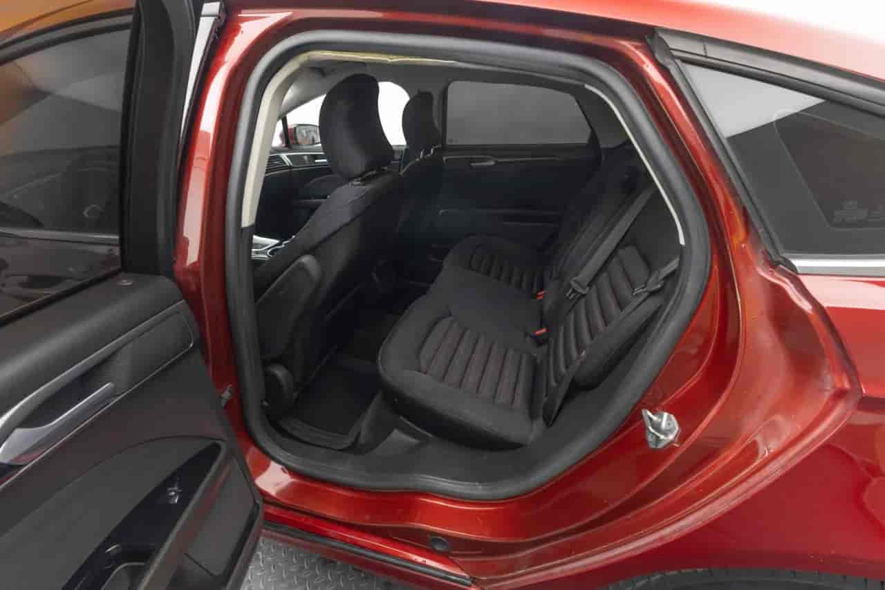 FORD Fusion - 8