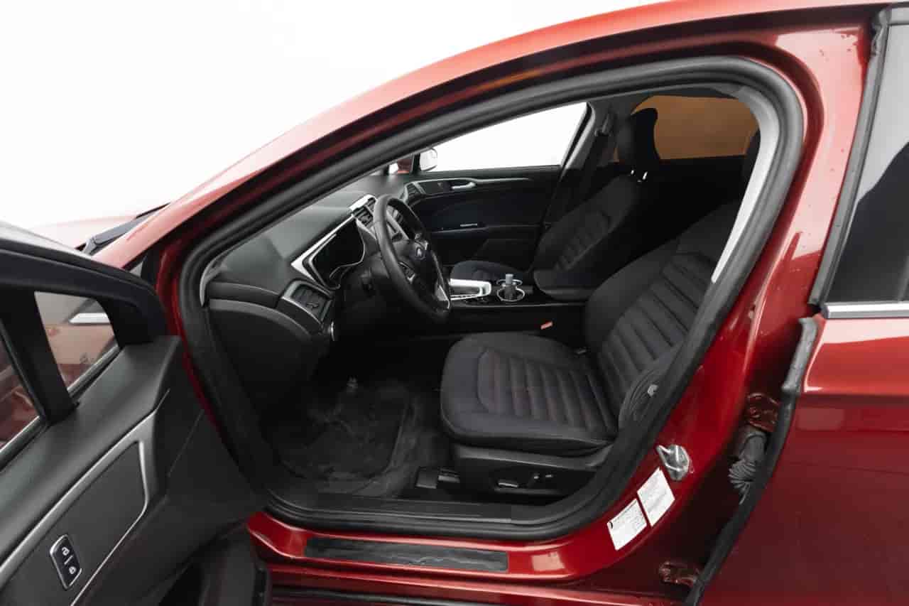 FORD Fusion - 10