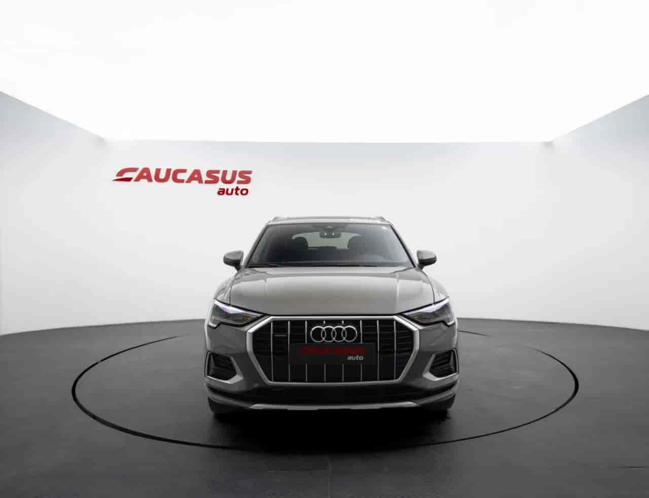 AUDI Q3 - 2