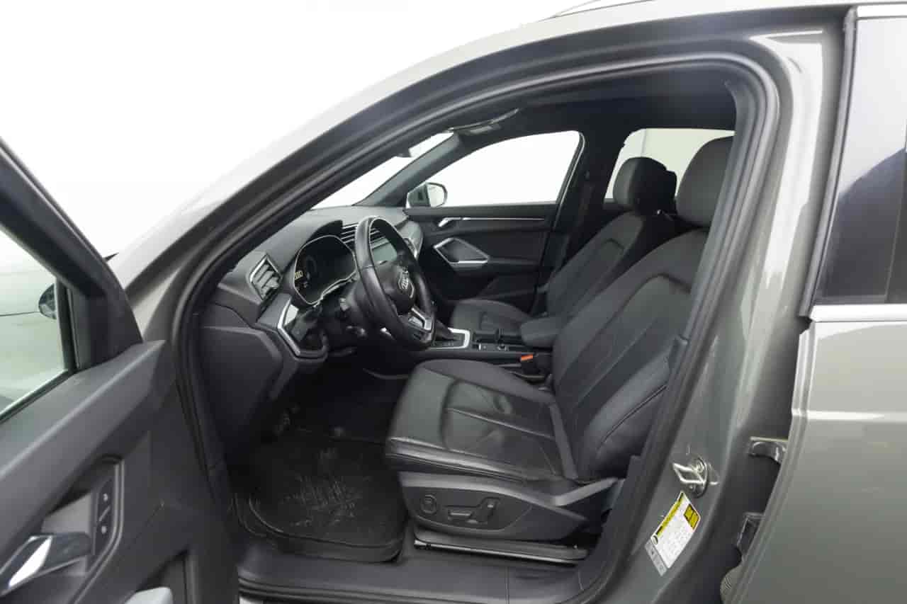 AUDI Q3 - 10