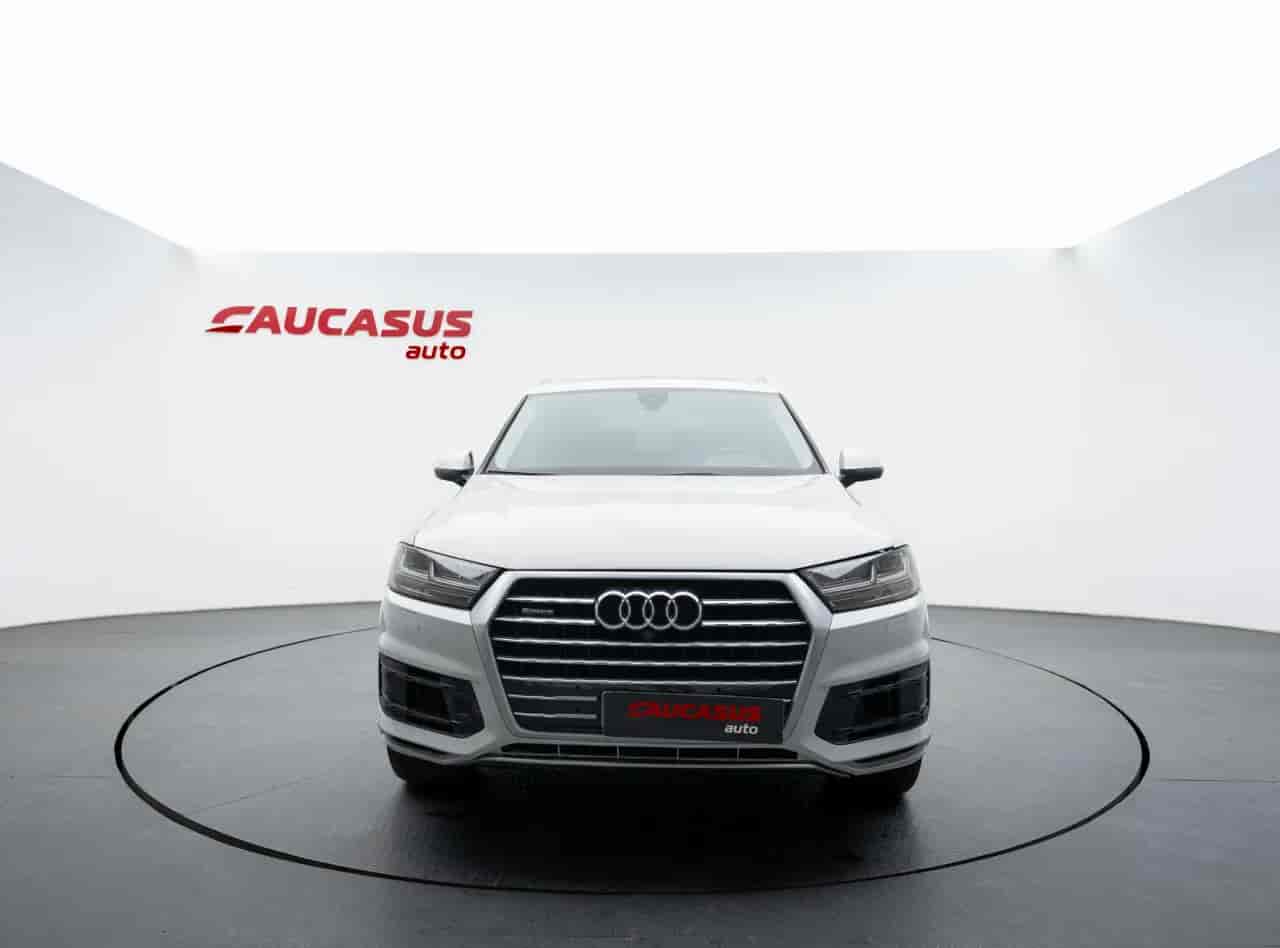 AUDI Q7 - 2