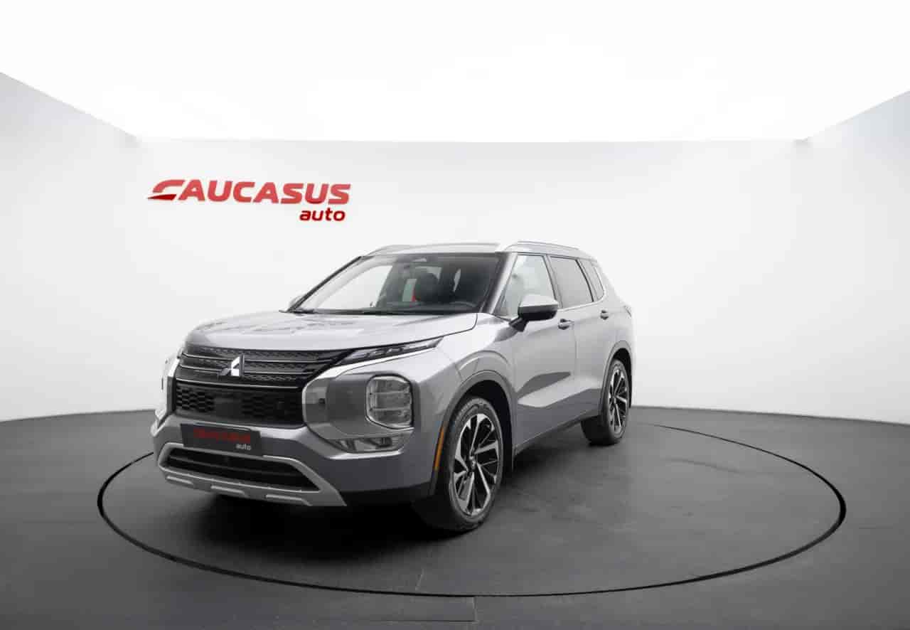MITSUBISHI Outlander - 1