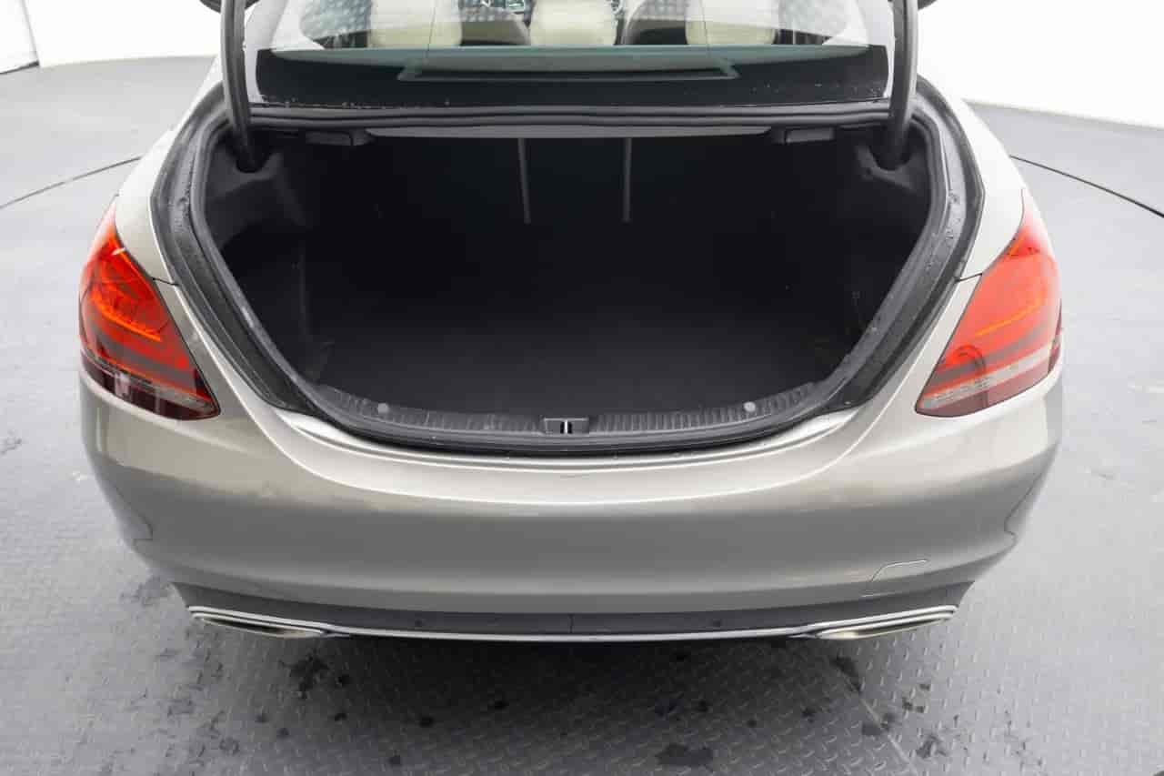 MERCEDES-BENZ C-Class - 7