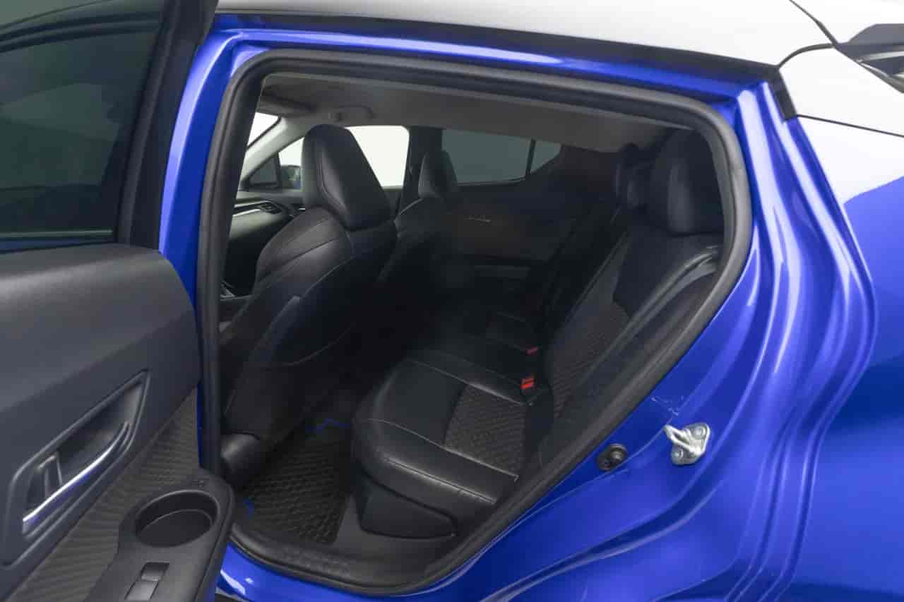 TOYOTA C-HR - 8