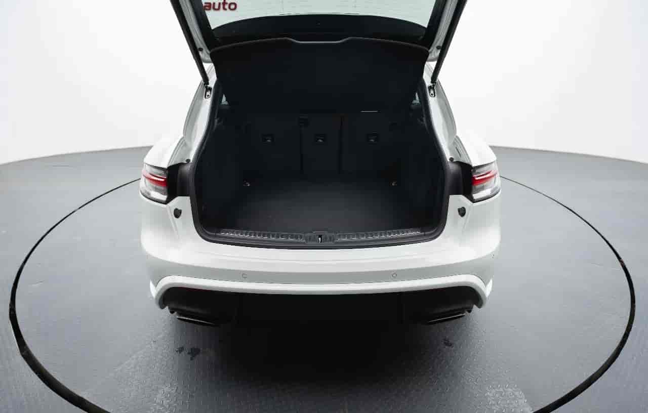 PORSCHE Macan - 7
