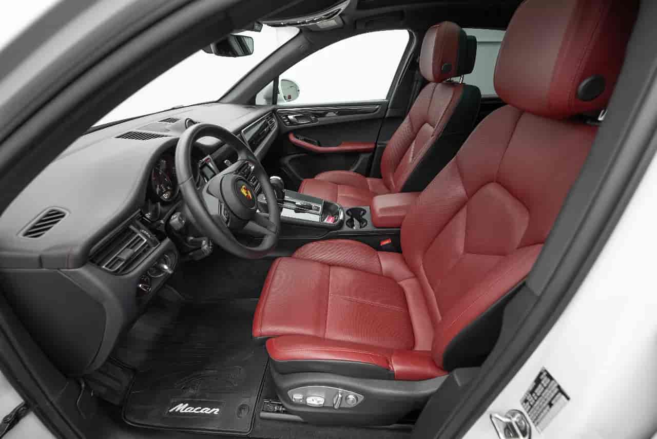 PORSCHE Macan - 8