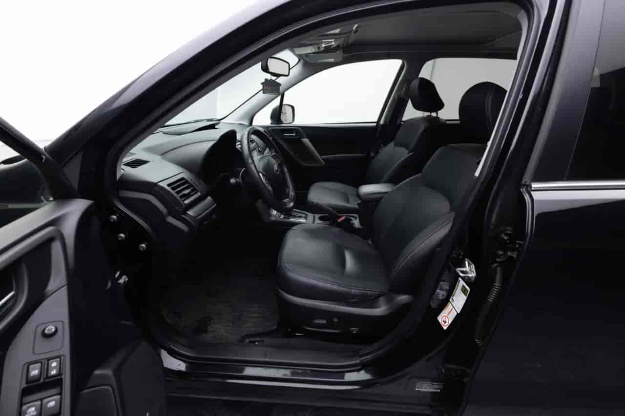 SUBARU Forester - 10