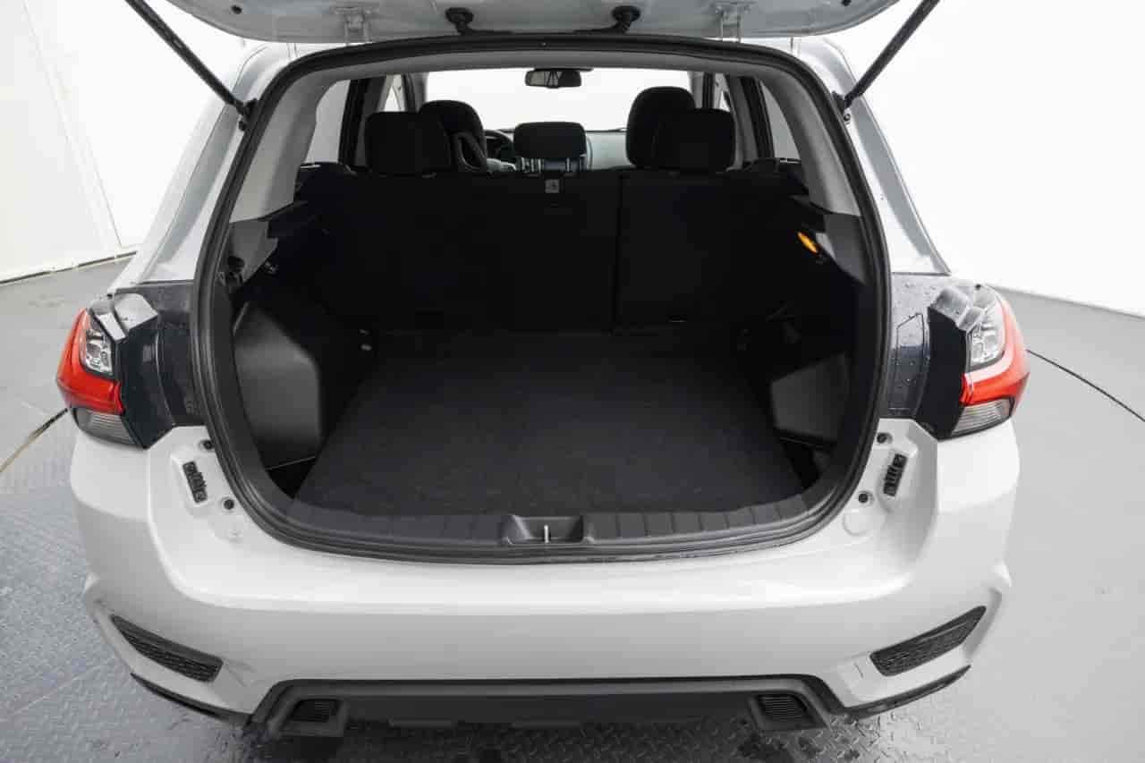 MITSUBISHI Outlander Sport - 7