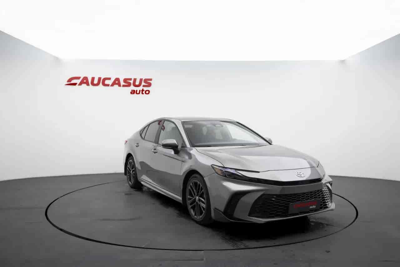 TOYOTA Camry - 3