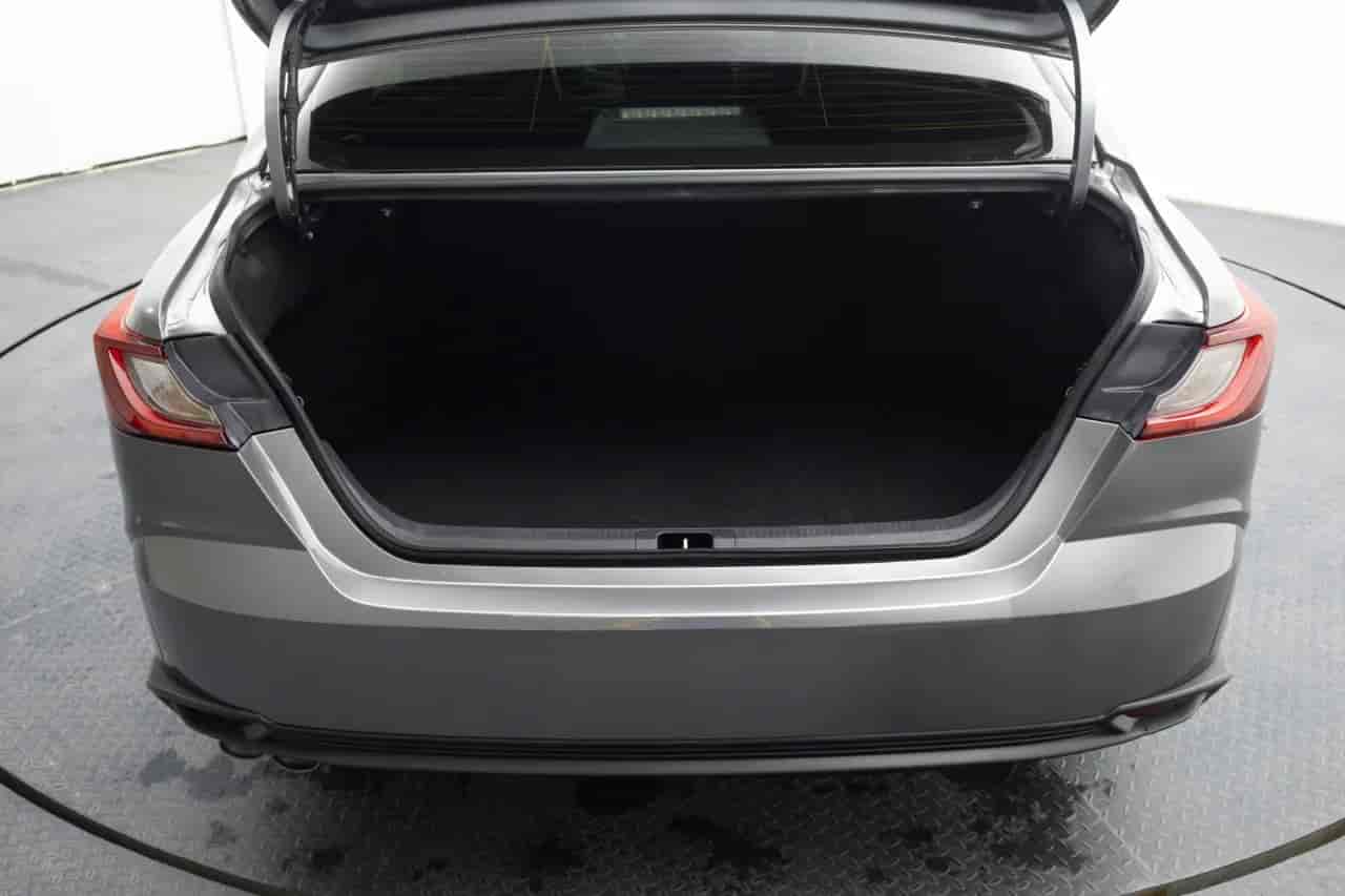 TOYOTA Camry - 7