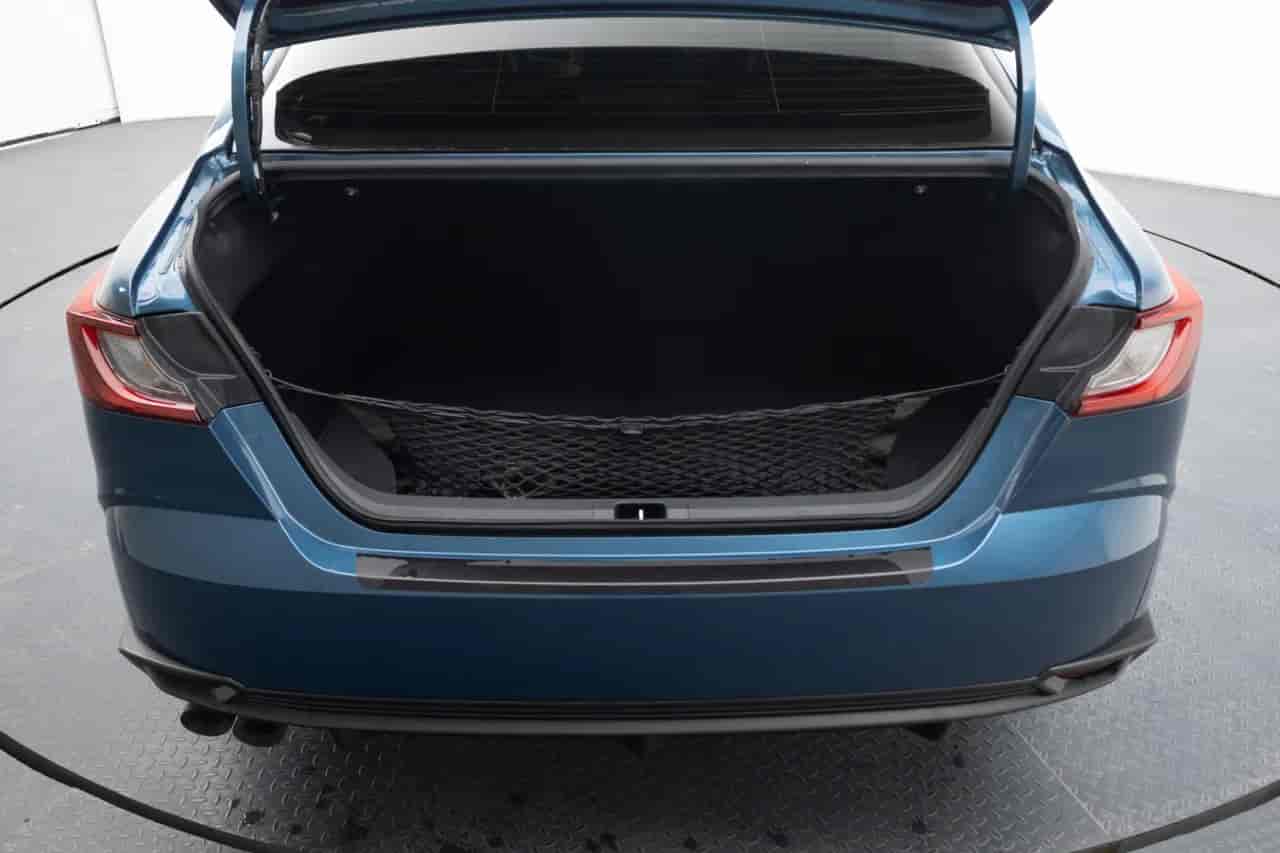 TOYOTA Camry - 7