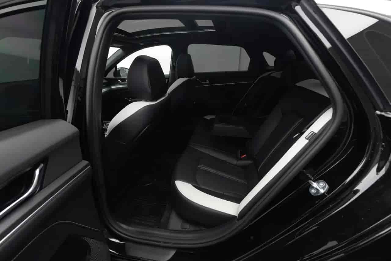 KIA K5 - 8