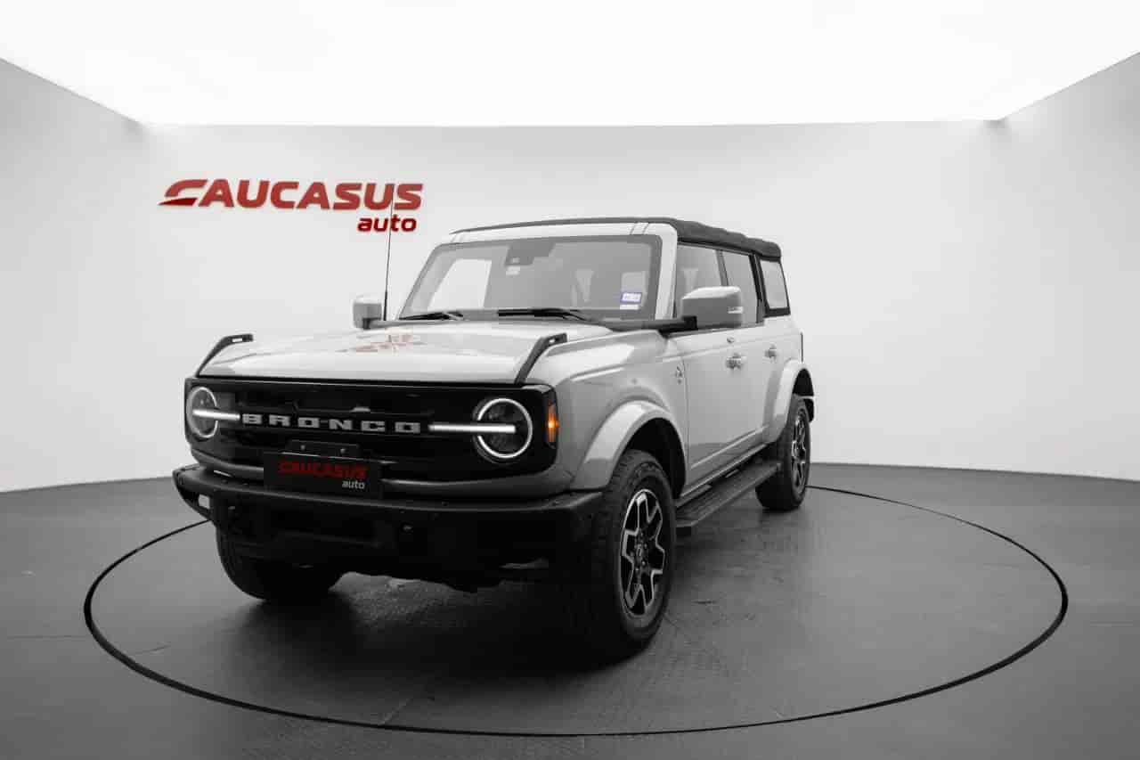 FORD Bronco - 1