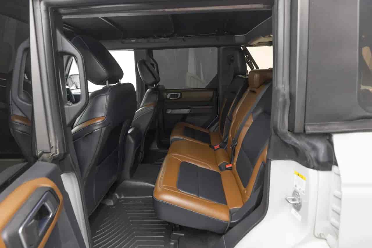 FORD Bronco - 9