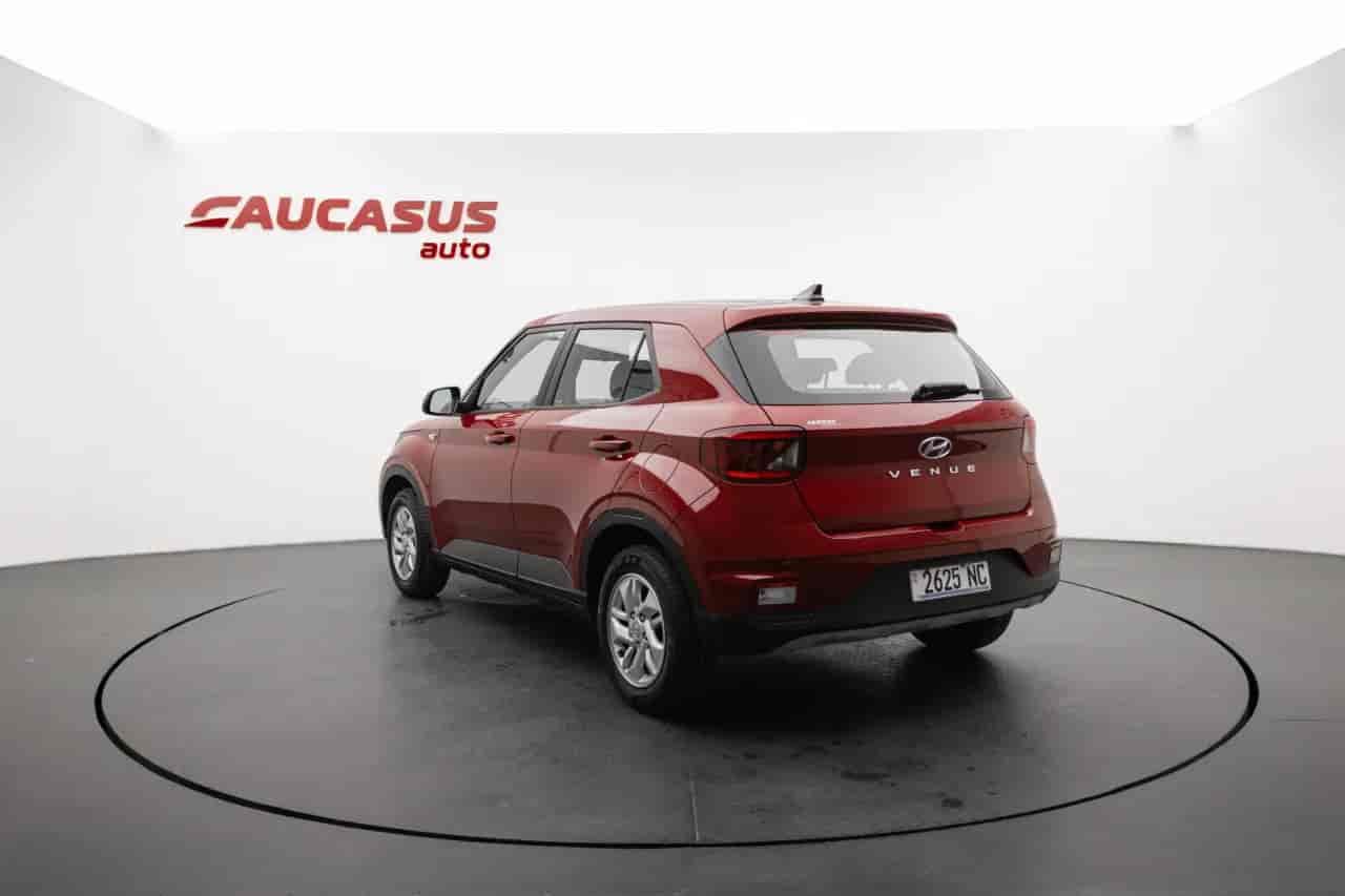 HYUNDAI Venue - 6