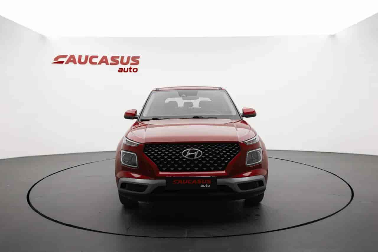 HYUNDAI Venue - 2