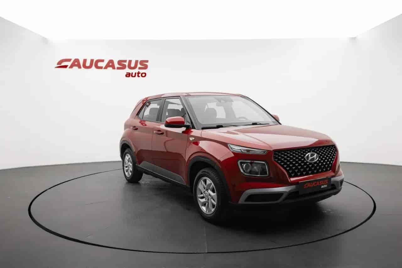 HYUNDAI Venue - 3