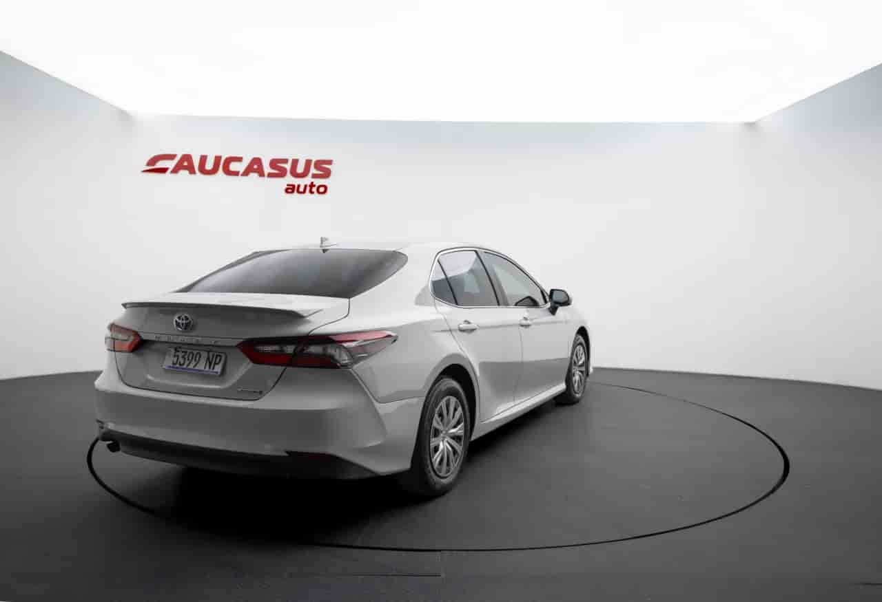 TOYOTA Camry - 4