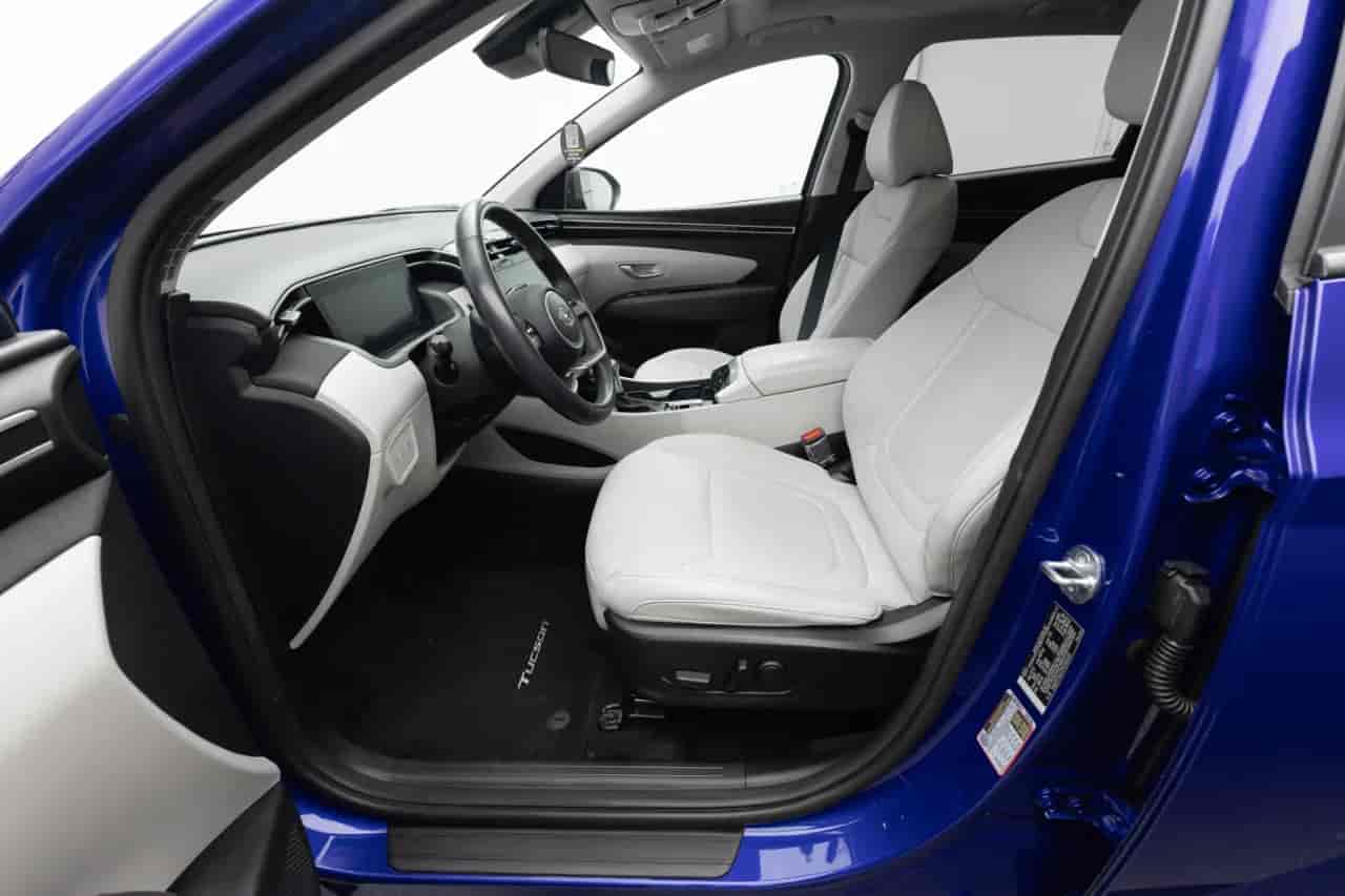 HYUNDAI Tucson - 10