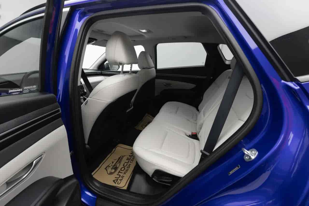 HYUNDAI Tucson - 8