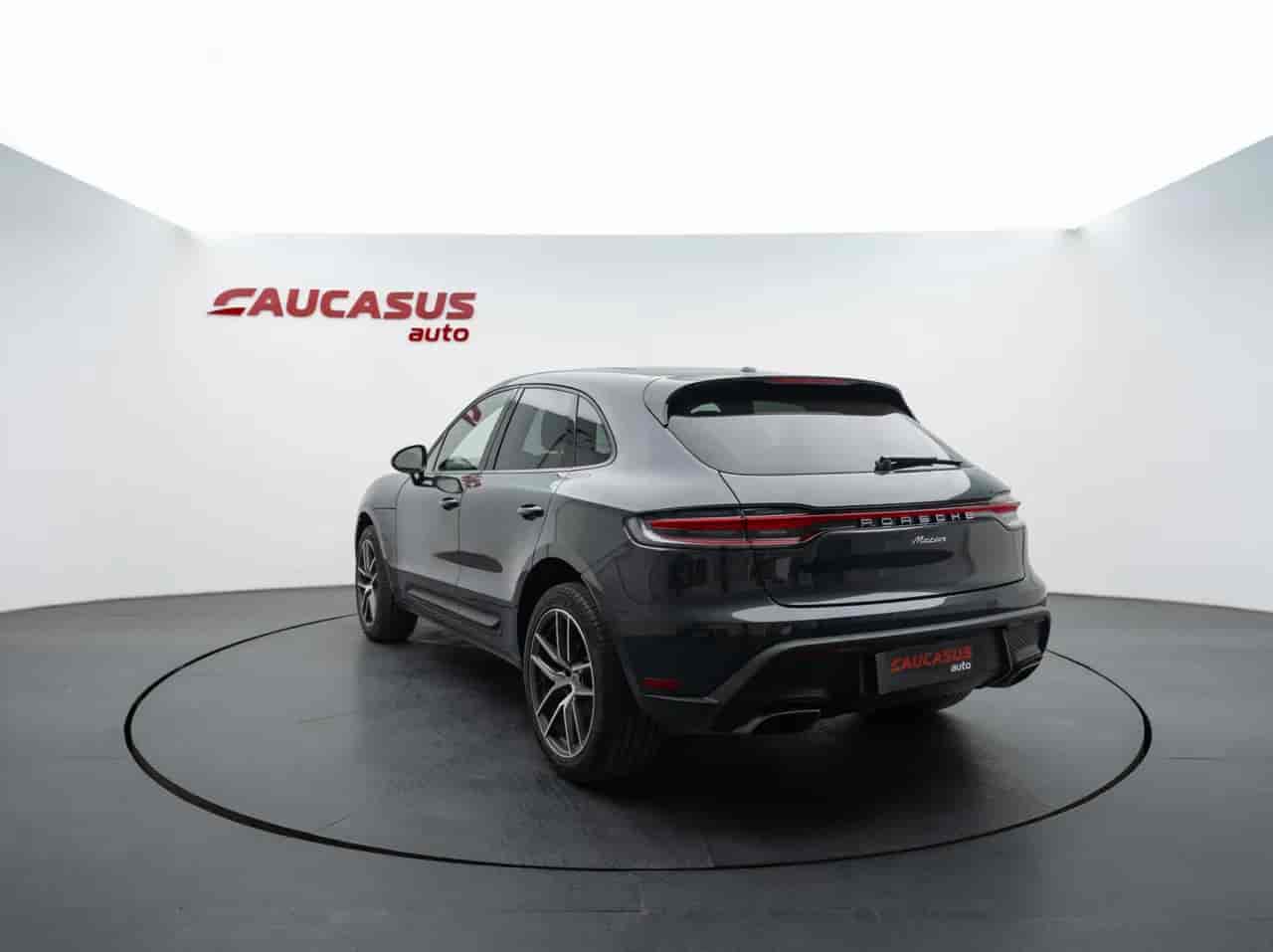 PORSCHE Macan - 6