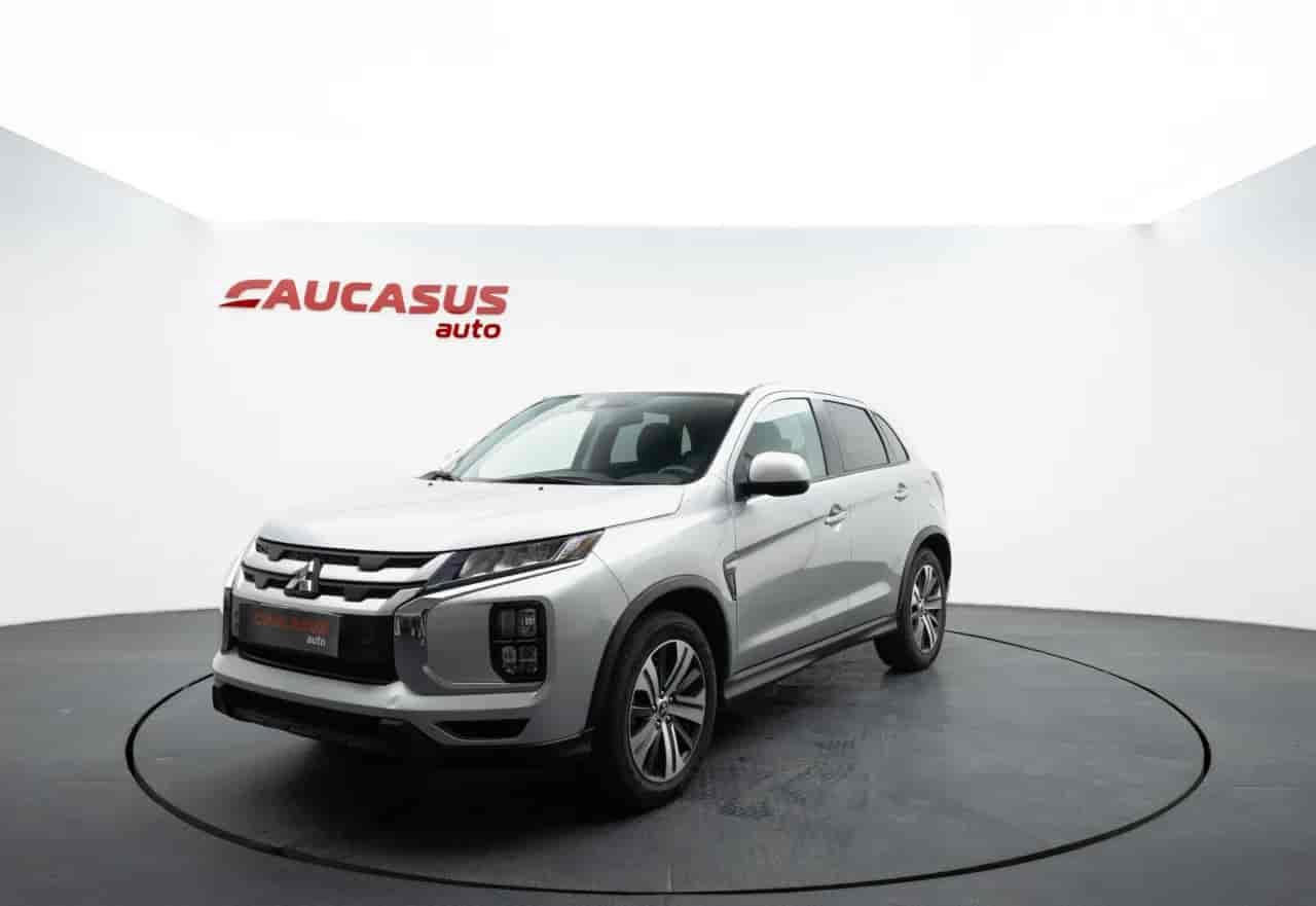 MITSUBISHI Outlander - 1