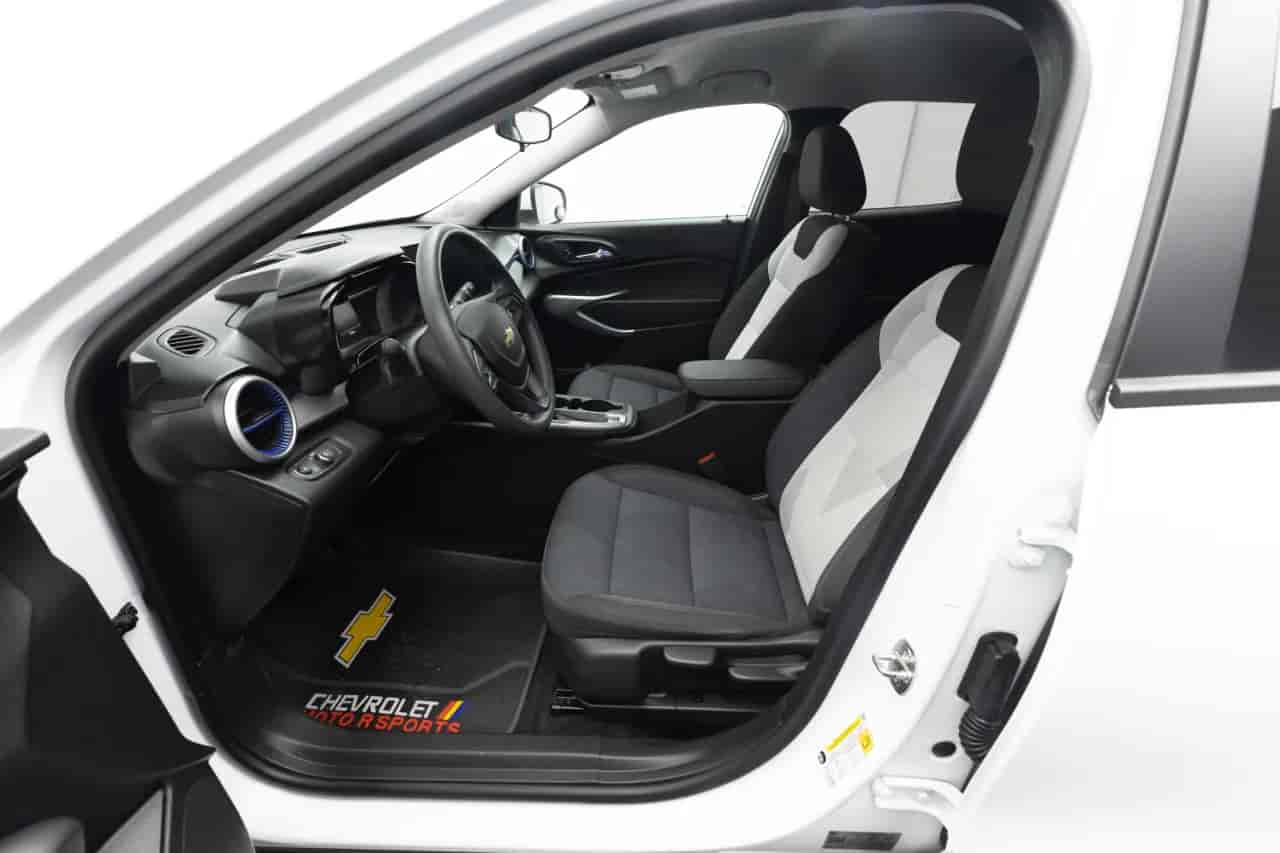 CHEVROLET Trax - 10