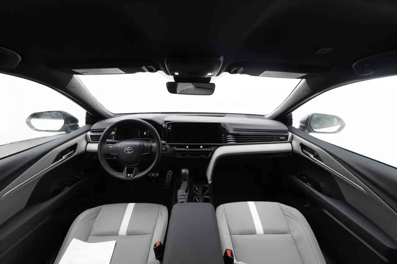 TOYOTA Camry - 10
