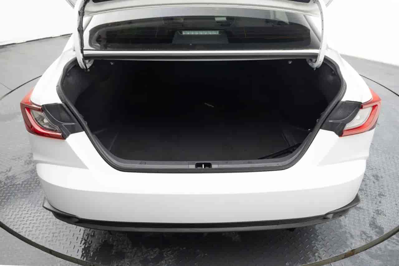 TOYOTA Camry - 8