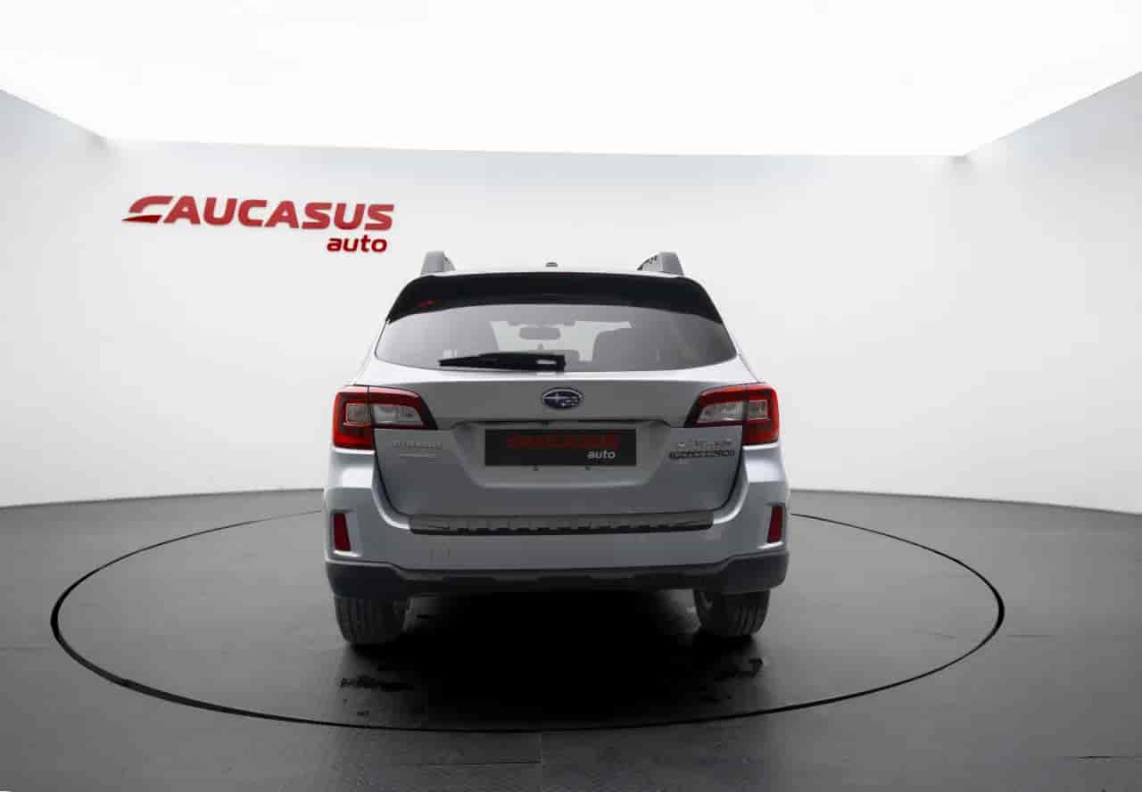 SUBARU Outback - 5