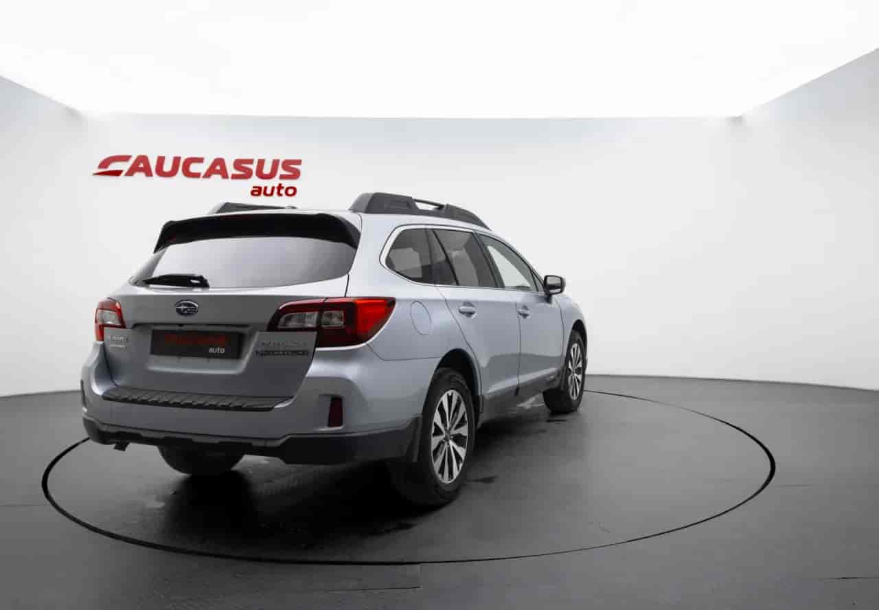 SUBARU Outback - 4