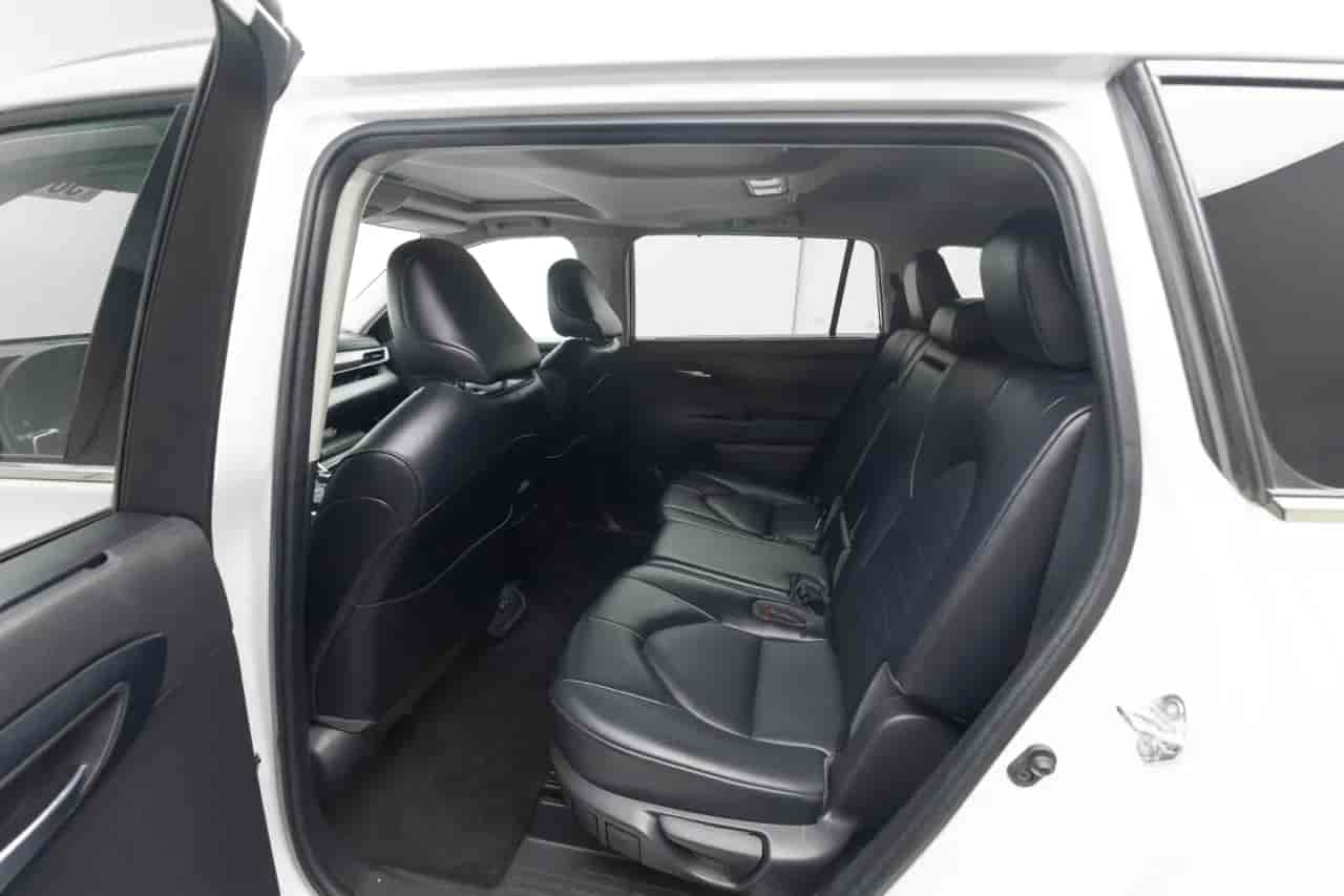 TOYOTA Highlander - 8