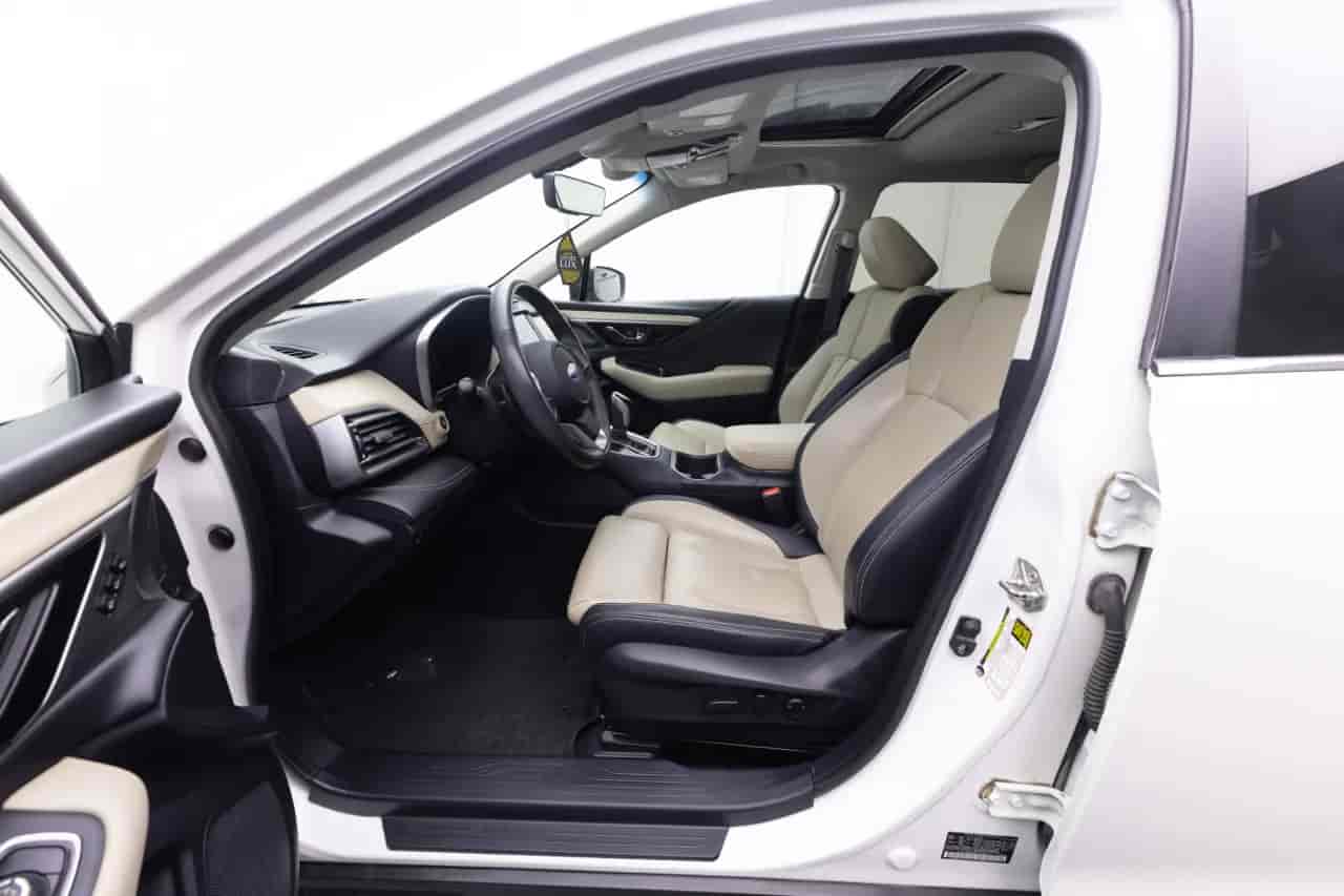 SUBARU Outback - 10