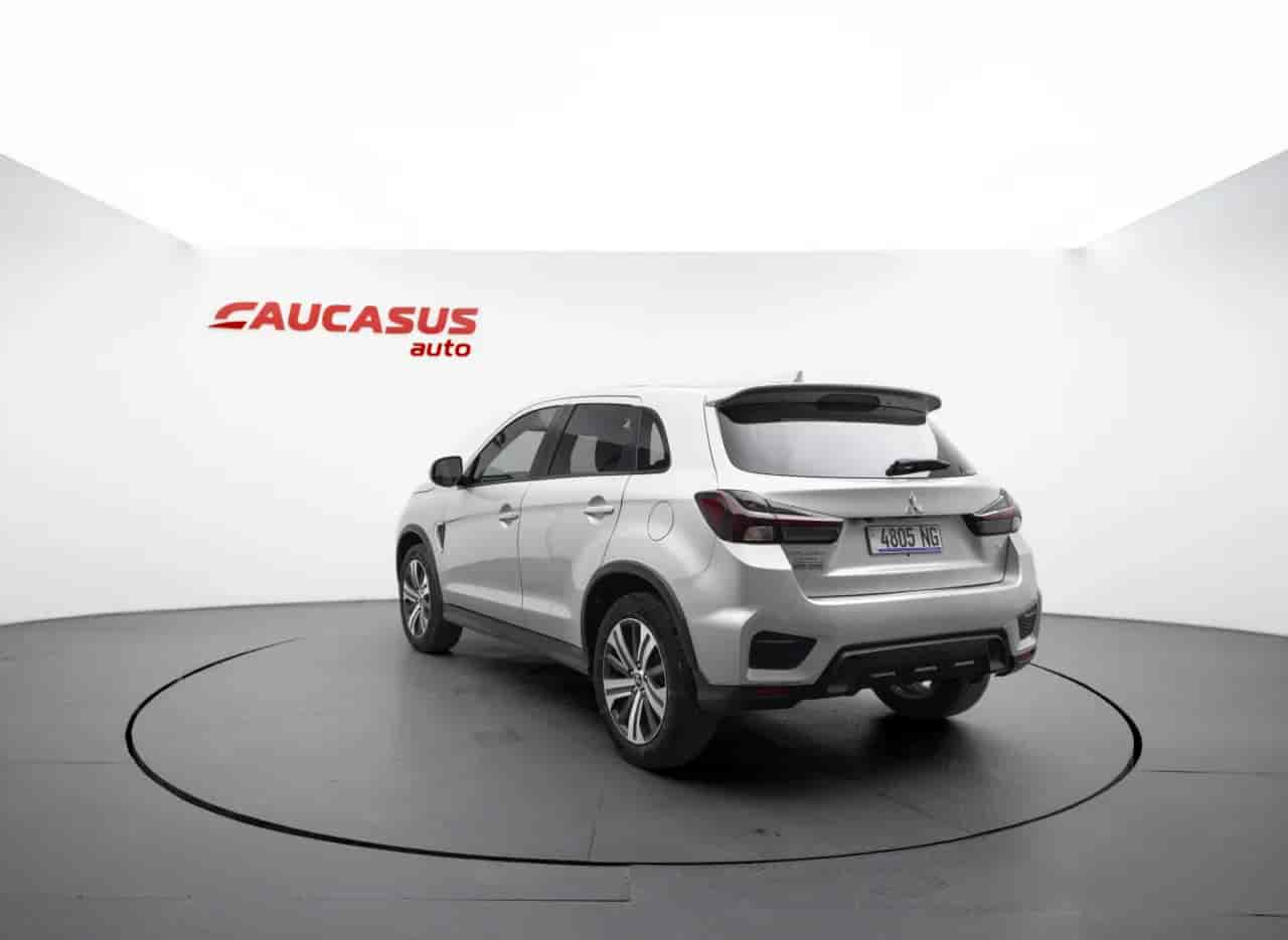 MITSUBISHI Outlander - 6