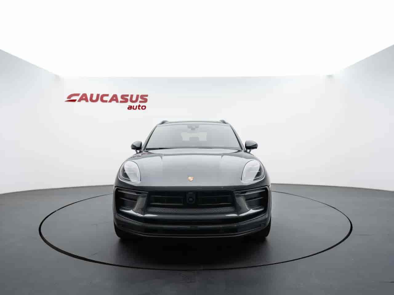 PORSCHE Macan - 2