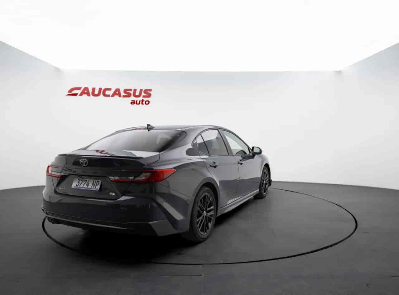 TOYOTA Camry - 4