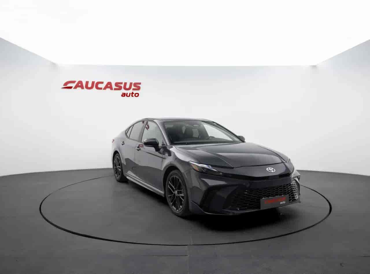 TOYOTA Camry - 3
