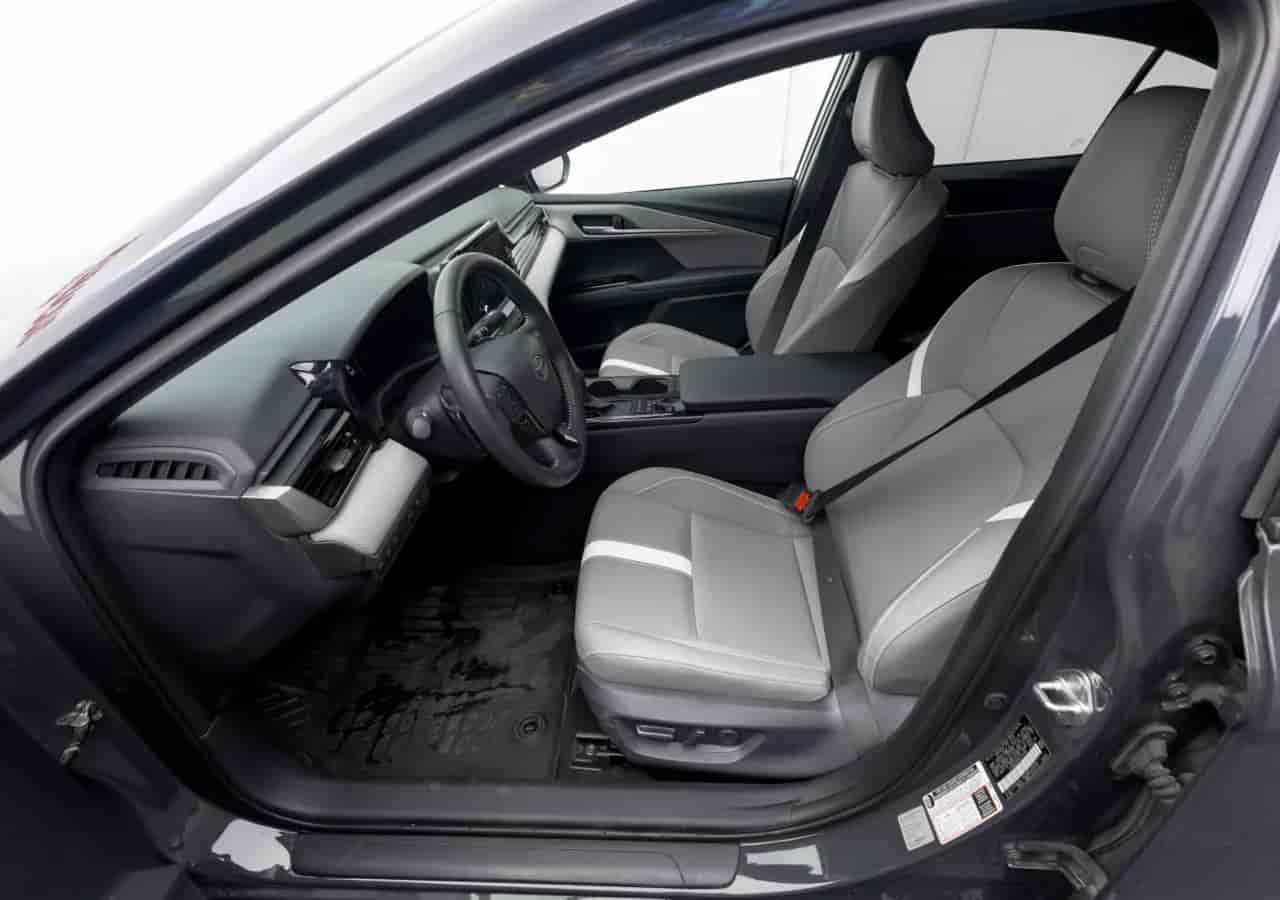 TOYOTA Camry - 10