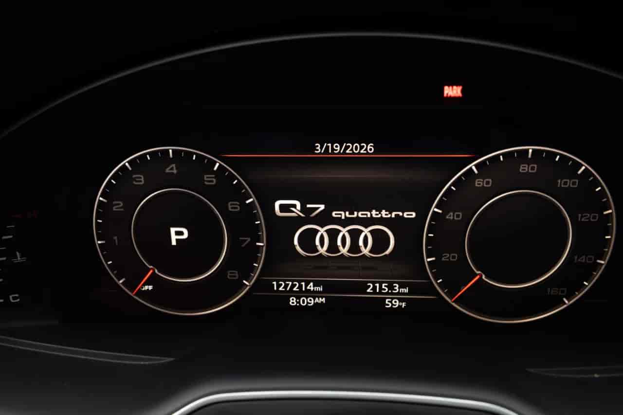 AUDI Q7 - 9
